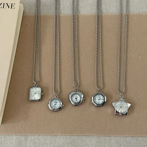Collana con Ciondolo Orologio da Taschino in Lega Colore Argento Vintage Catena per Maglione Geometrica Unica Collana Lunga da Donna
