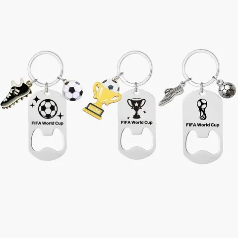 Portachiavi Apribottiglie in Acciaio Inossidabile Calcio Ciondolo Trofeo Scarpe Anello Portachiavi per Fan Festa Regalo Accessorio