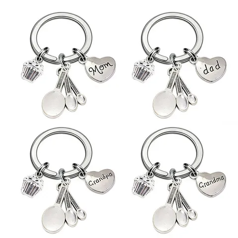 Zinc Alloy Heart Cake Measuring Spoon Keychain For Parents Grandparents Gift Mom Dad Grandma Grandpa Birthday Souvenir Keyring