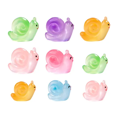 Luminous Miniature Snail Resin Figurines Cute Colorful Glow In Dark Snail Ornaments For Fairy Moss Garden Micro Landscape Craft Decoration