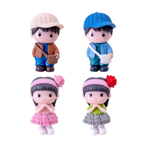 Cute PVC Couple Figurine Micro Landscape Ornament Cartoon Boy Girl Car Dashboard Desktop Decorative Collectible Statue