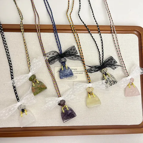 Niche Design Lace Bow Bag Pendant Necklace Women Fashion Beaded Choker Versatile Clavicle Chain Jewelry Gift