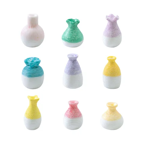 Mini Vase en Résine Ornement Micro Paysage Style Cartoon Mignonne Figurine Miniature Décoration de Bureau DIY Artisanat