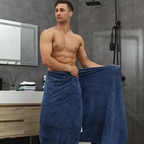 Thickened Absorbent Coral Fleece Bath Towel Soft Quick Drying Solid Color Hotel Gym Bath Towel For Men And Women