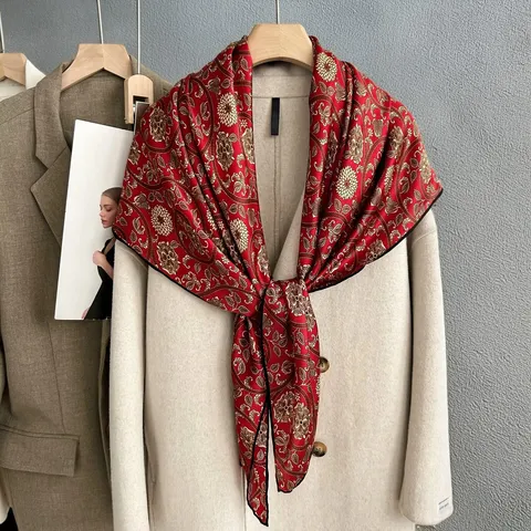 Vrouwen Luxe 100% Moerbeizijde Vierkante Sjaal Vintage Bloemen Bedrukt Grote Sjaal Elegante Mode Hals Sjaal Wrap