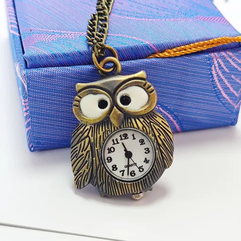 Vintage Bronze Owl Pocket Watch Quartz Movement Necklace KeyChain Creative Holiday Festival Gift Fashion Jewelry