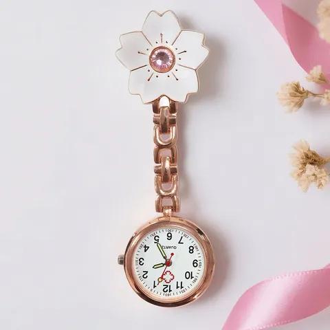 Orologio da Infermiera con Fiore di Ciliegio alla Moda Orologio da Tasca al Quarzo Lega di Zinco Spilla Smaltata per Donne Medico
