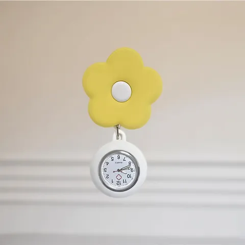 Orologio da Tasca per Infermiera in Silicone Retrattile Floreale Colorato Movimento al Quarzo Carino Esame Studente