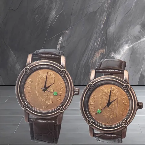 Orologio Al Quarzo Bronzo Vintage Uomo Affari Casual Cinturino in Pelle Quadrante Rilievo Moda