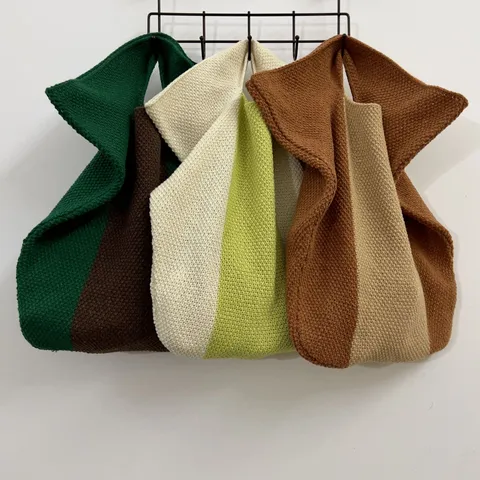 Minimalistische Gestrickte Colorblock Tote Bag Damen Retro Casual Häkelhandtasche Soft Kontrastfarbe Pendler Schultertasche