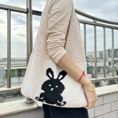 Koreanische Ins Gestrickte Schultertasche Für Damen Vintage Hohl Ausgeschnitten Gewebt Tote Bag Niedlich Cartoon Hase Große Kapazität Eimer Tasche Shopper