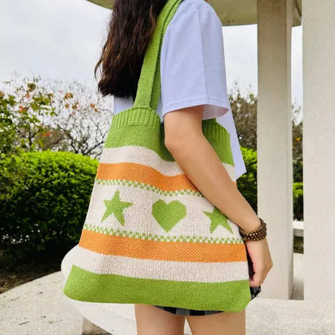 Damen Gestrickte Tragetasche Hohl Gewebte Umhängetasche Patchwork Gestreift Herz Stern Muster Polyester Lässige Einkaufshandtasche