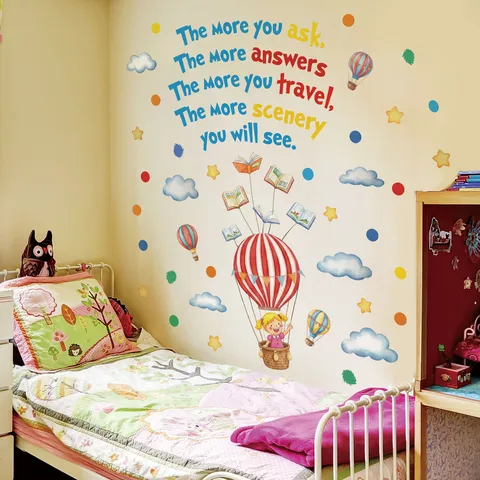 Modern PVC Cartoon Giraffe Hot Air Balloon Wall Sticker Motivational English Quotes Removable Self Adhesive Decal For Kids Bedroom Living Room Decor