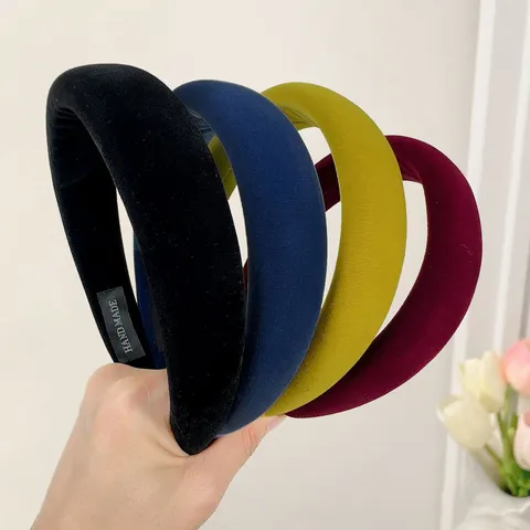 Elegante Fluwelen Spons Gewatteerde Haarband Voor Dames Brede Effen Kleur Hoge Haarklem Klassieke Mode Hoofddeksels Haaraccessoires