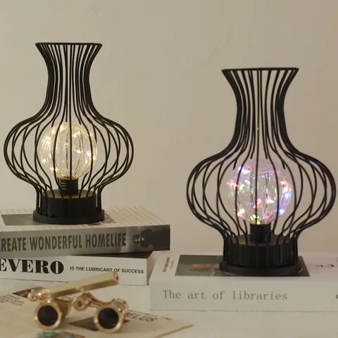 Nordische IJzeren Vaas LED Tafellamp Moderne Holle Geometrische Nachtlampje Voor Slaapkamer Woonkamer Decor Creatieve Minimalistische Bureaulamp