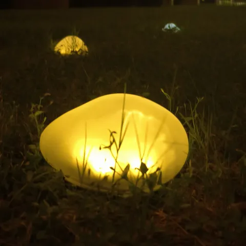 Op Zonne-energie Gesimuleerde Steen LED Tuinverlichting Waterdicht Buitenpad Landschap Decor Lamp Voor Terras Gazon Villa Park