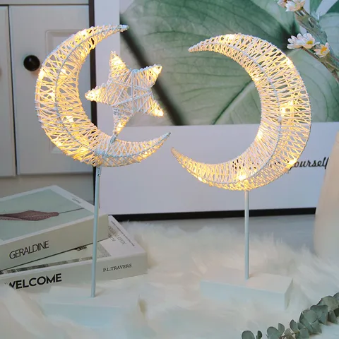 LED Rotan Gevlochten Nachtlampje Maan Ster Hart Tafellamp Batterij Gevoed Kerst Decoratieve Warm Wit Slaapkamer Lamp