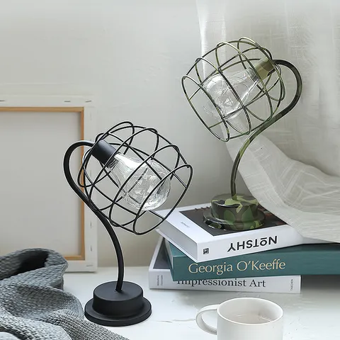 Creatieve Retro Ijzeren LED Tafelring Erwtenschieter Vorm Industriële Stijl Bureau Decoratieve Nachtlamp USB Batterij Aangedreven Lamp Voor Slaapkamer Kantoor Thuis Ornament