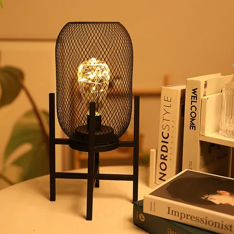 Creative Mesh Lantern Night Light Modern Minimalist Iron Mesh Table Lamp Battery Operated Warm White LED Lamp For Bedroom Home Decor