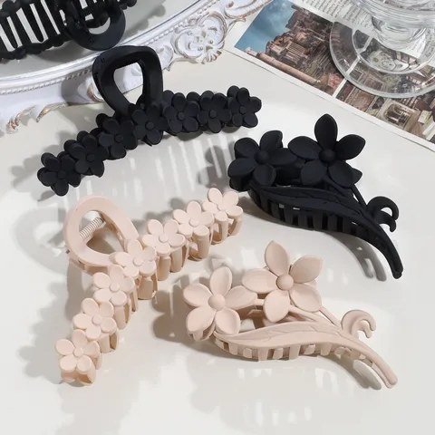 Matte Frangipani Flower Hair Claw Large Matte Plastic Floral Shark Clip Elegant Hair Accessory For Women Daily Hairstyle