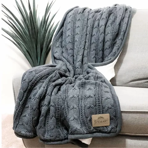 Thickened Winter Cable Knitted Blanket Solid Color Polyester Lambswool Warm Throw Blanket For Sofa Bed Home Decor