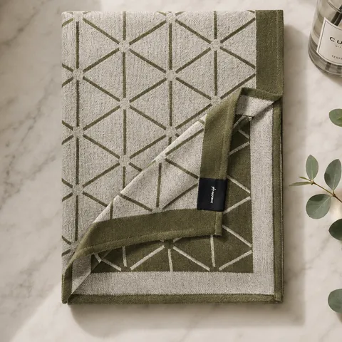 Woven Jacquard Polyester Blanket Ins Style Geometric Triangle Pattern Soft Warm Throw Blanket For Home Car Travel