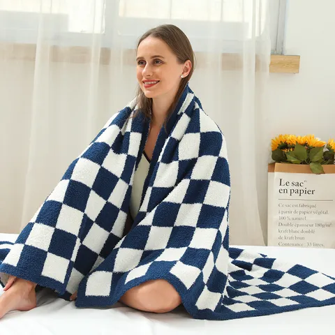 Minimalist Polyester Knitted Jacquard Checkerboard Blanket Soft Warm Throw Blanket For Sofa Bed Bedroom Home Decor