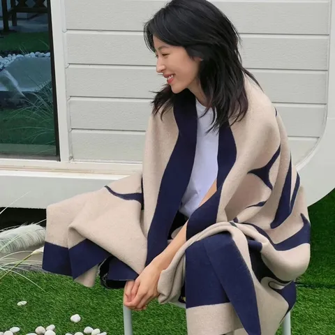 Nordic Woven Jacquard Wool Cashmere Blanket Luxury Geometric Pattern Throw Blanket Warm Soft Bed Blanket Living Room