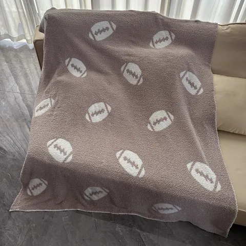 Knitted Jacquard Throw Blanket Soft Feather Yarn Football Baseball Pattern Cozy Blanket For Sofa Bed Living Room Home