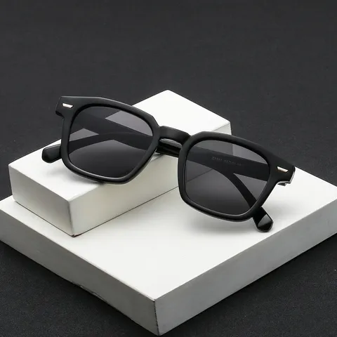 Vintage Irregular Geometric Metal Sunglasses For Men Women Unisex Korean Style Ocean Lens Rivet Decor UV400 Eyewear Holiday Travel Sunglasses