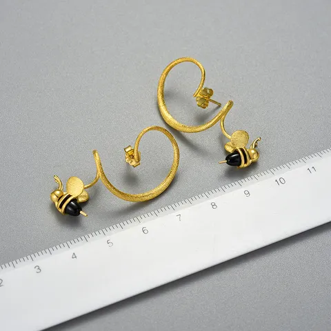 925 Sterling Ασημένια Σκουλαρίκια Μέλισσα 18K Επίχρυσα Γεωμετρική Καμπύλη Έντομο Σκουλαρίκια για Γυναίκες Χειροποίητα Κοσμήματα