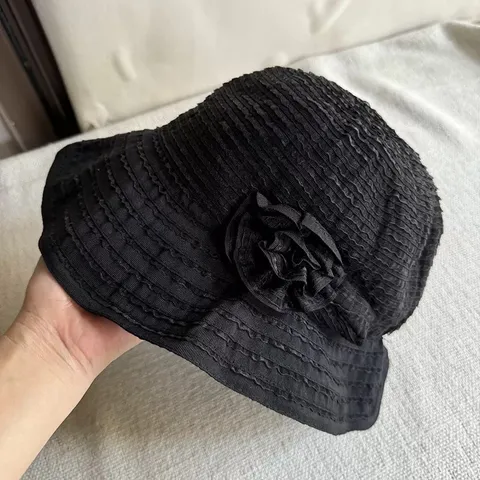 Women Retro Wide Brim Bucket Hat Pleated Floral Sun Protection Hat Audrey Hepburn Style Summer Vacation Cloth Fisherman Hat