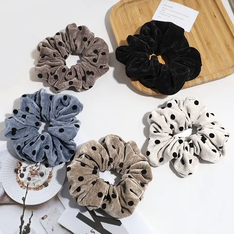 Vintage Polka Dot Plush Scrunchie Autumn Winter Soft Fabric Hair Tie Large Hair Ring Fashion Elastic Ponytail Holder Accessories For Women