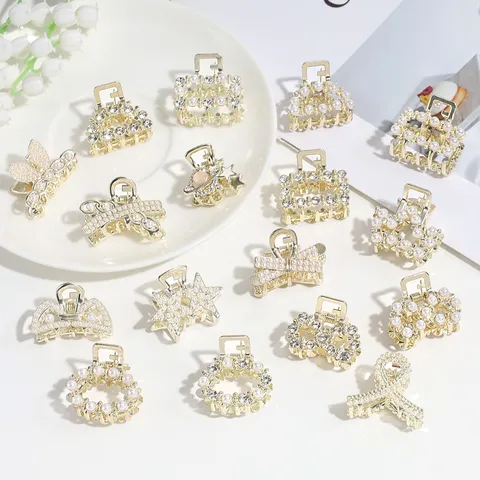 Eleganti Mollette per Capelli in Lega per Donna con Perle Artificiali e Strass Mini Pinze per Capelli Geometriche a Fiocco Cuore Stella Accessori per Frangia e Mezza Coda