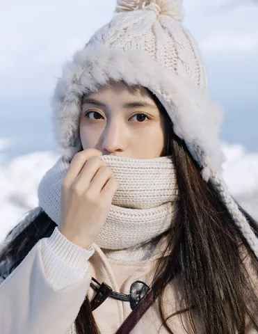 Damen Winter Strickmütze Süßer Japanischer Stil Warme Ohrenschutz Lei Feng Mütze Mit Pompons Zopfmuster Punktmuster Hut