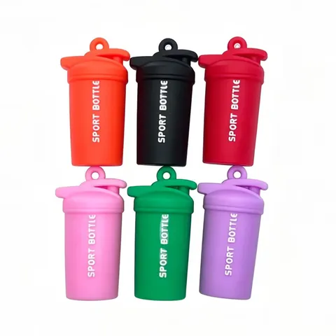 Mini Creative Sport Shaker Bottle Keychain Creative Fitness Water Cup Miniature Model Pendant For Bag Decoration Gift