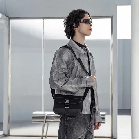 Heren Waterdichte Nylon Crossbody Tas Meerdere Zakken Casual Schoudertas Stedelijk Minimalistisch Sling Bag Dagelijks Woon-werkverkeer