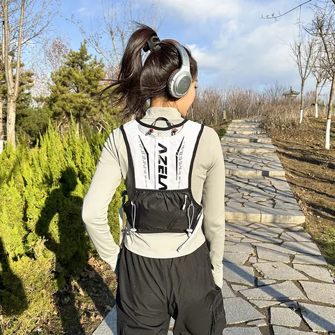 Lightweight Nylon Running Vest Backpack Ultra Light Breathable Sports Backpack For Trail Running Cycling Marathon Outdoor Hiking