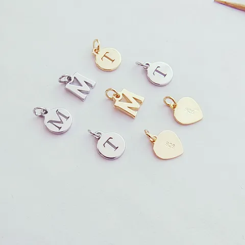 DIY Metal Letter Pendants And Charms For Bracelet And Necklace Making Gold And Silver Plated Alphabet Pendants
