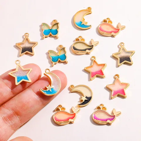 Accessoires de Fabrication de Bijoux DIY Pendentifs en Alliage de Zinc Émail Dégradé Papillon Baleine Étoile Lune pour Collier Cadeau Fait Main