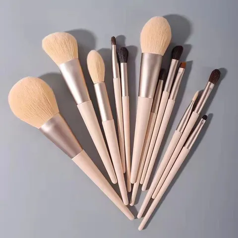 Morandi Makeup Brush Collection Soft Synthetic Fiber Wood Handle Foundation Powder Eyeshadow Blending Brushes Case Bag