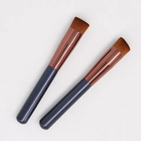 Professional Foundation Brush Synthetic Fiber Bristles Wood Handle Portable Makeup Tool For BB Cream Concealer Base Makeup Flat Angled Head Brush