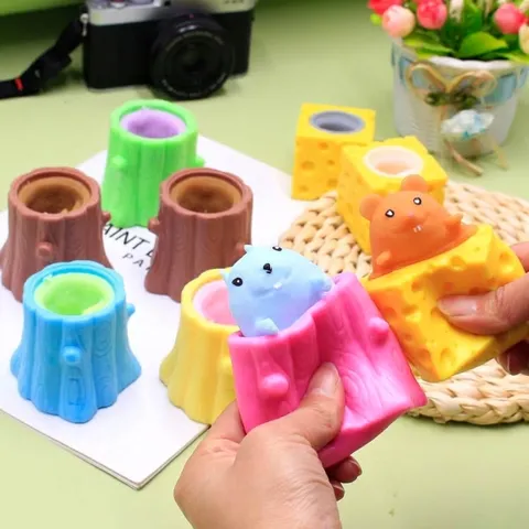 Süßes Pop-Up Quetschspielzeug Kreativ Käse Mäuse Becher Stressabbau Weiches Tier Squishy Sensorisches Spielzeug Für Kinder Erwachsene Büro