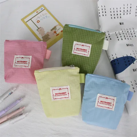 Minimalist Plaid Nylon Coin Purse Mini Zipper Pouch Lipstick Earphone Organizer Bag Portable Small Wallet Unisex Travel Storage Pouch