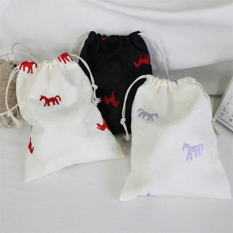 Minimalist Embroidered Horse Drawstring Bag Portable Polyester Dustproof Cosmetic Storage Pouch For Home Travel Travel Organizer Pouch Bag