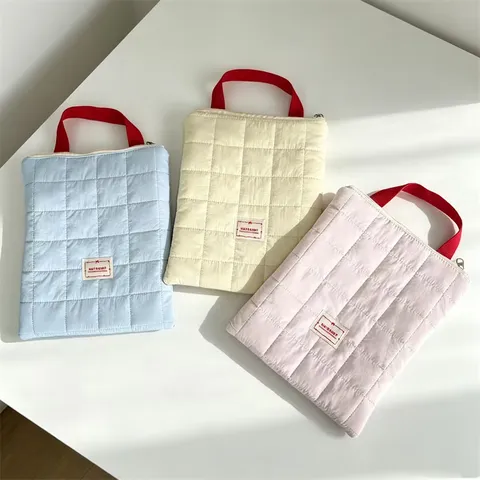 Quilted Polyester Laptop Sleeve Sweet Heart Plaid Pattern Tablet Protection Bag Portable Travel Notebook Case For Women