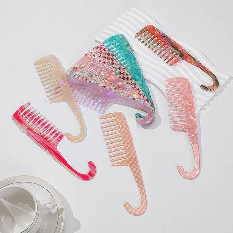 Wide Tooth Hair Comb Retro Marble Checkered Hook Handle PVC Massage Hairbrush Anti-Static Portable Hair Styling Tool For Women