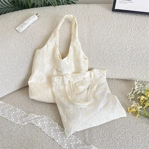 Relief Flower Embroidery Canvas Vest Bag Artistic Tote Shoulder Bag For Women Summer Daily Matching Handbag