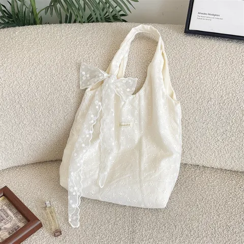 Korean Style Fresh Floral Embroidered Vest Bag Hollow Texture Cloth Tote Bag Summer Lace Bow Shoulder Bag For Travel Women