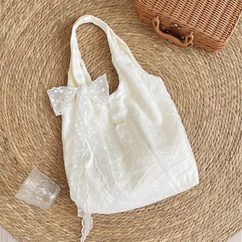 Korean Style Fresh Floral Embroidered Vest Bag Hollow Texture Cloth Tote Bag Summer Lace Bow Shoulder Bag For Travel Women